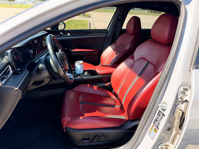 Kia K5 photo 11