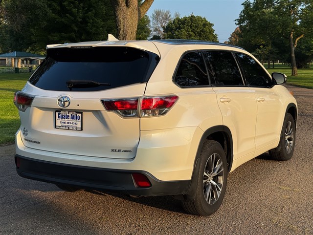 Toyota Highlander photo 19