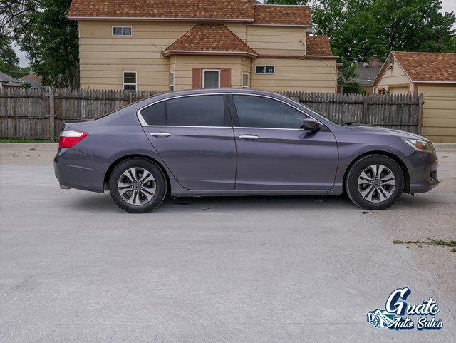 Honda Accord photo 14