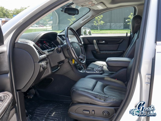 GMC Acadia photo 5