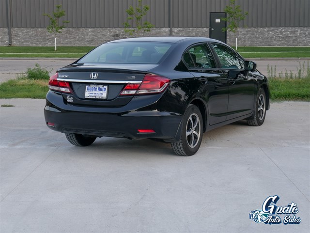 Honda Civic photo 13