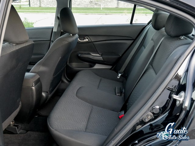 Honda Civic photo 10