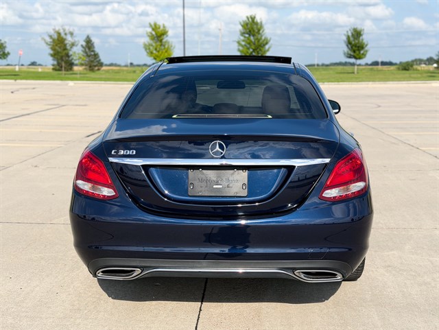 Mercedes-Benz C-Class photo 13