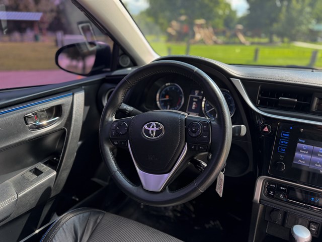 Toyota Corolla photo 7