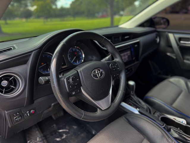 Toyota Corolla photo 5