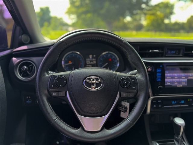 Toyota Corolla photo 8