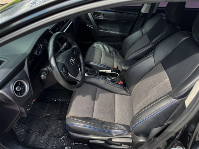 Toyota Corolla photo 4