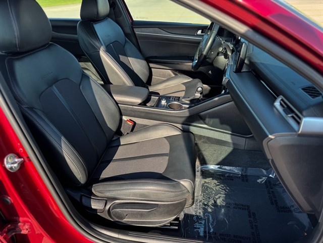 Kia K5 photo 25