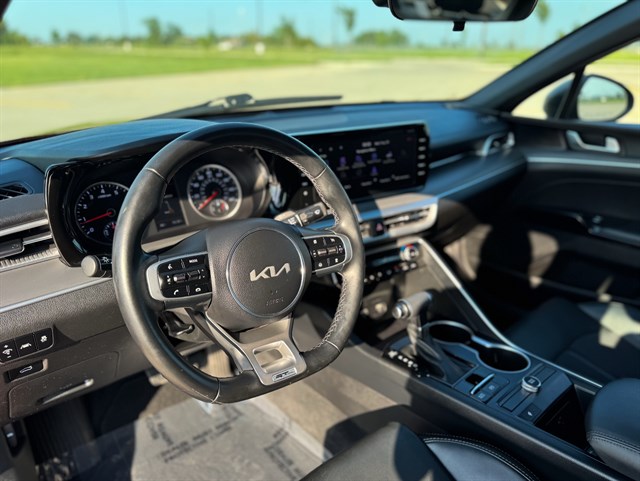 Kia K5 photo 6