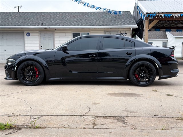 Dodge Charger photo 14