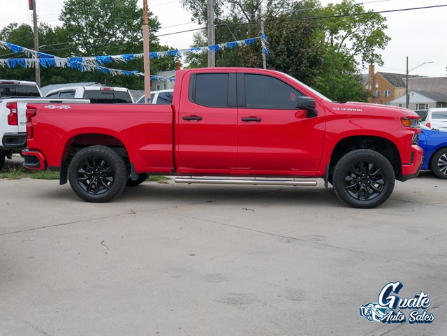 Chevrolet Silverado photo 9
