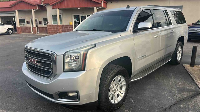 2015 GMC Yukon XL SLT's photo
