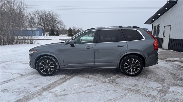 2019 Volvo XC90 Base's photo