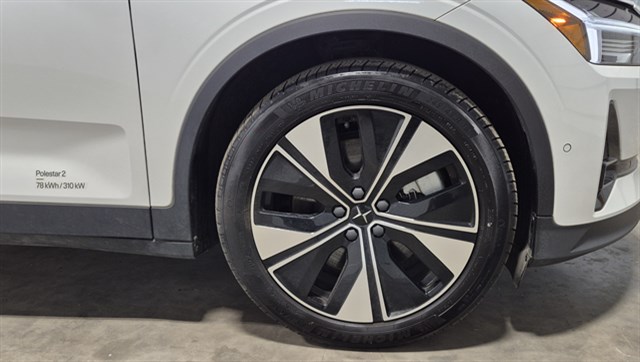 Polestar 2 photo 9