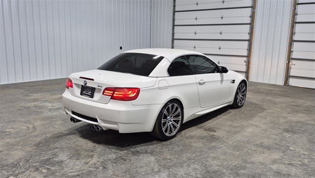 BMW M3 photo 4