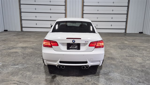 BMW M3 photo 3