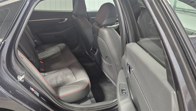 Hyundai Sonata photo 23