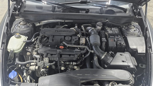 Hyundai Sonata photo 10