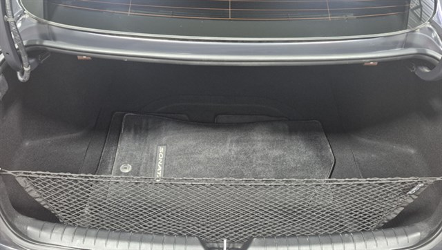 Hyundai Sonata photo 24