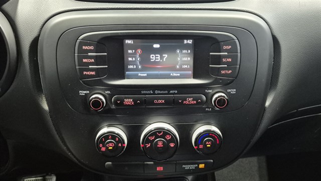 Kia Soul photo 14