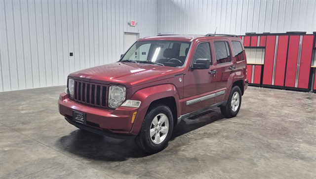 Jeep Liberty photo 8