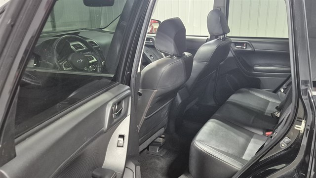 Subaru Forester photo 20