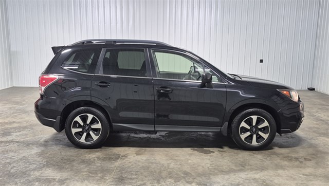 Subaru Forester photo 5