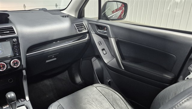 Subaru Forester photo 23