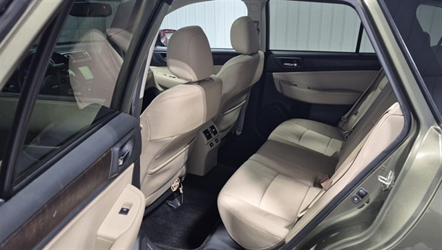 Subaru Outback photo 22