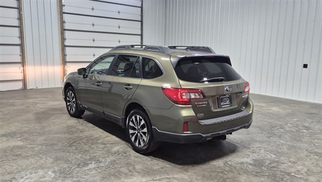 Subaru Outback photo 2