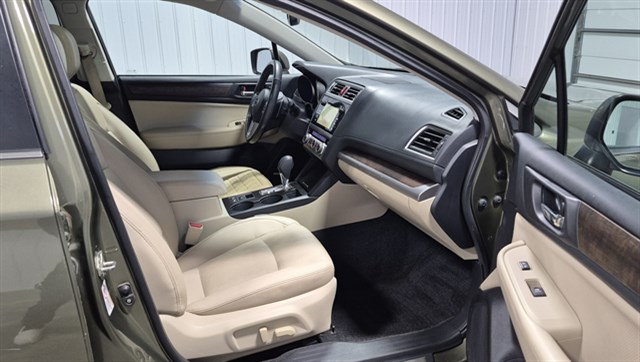Subaru Outback photo 23