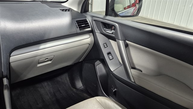 Subaru Forester photo 25