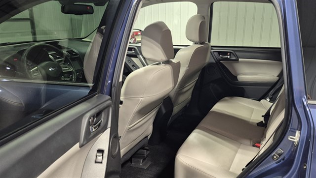 Subaru Forester photo 22