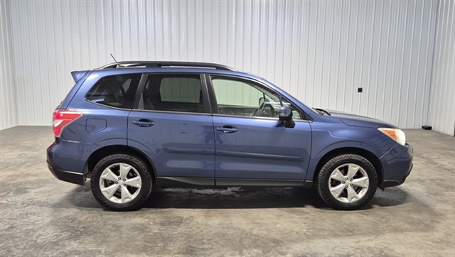 Subaru Forester photo 5