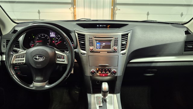 Subaru Outback photo 10