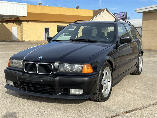 1995 BMW 320I Touring, Stock No: 22056 by The Autothority