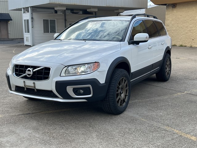 2012 Volvo XC70 T6 Premier Plus's photo