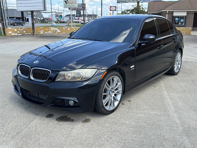 2010 BMW 3 Series 335i's photo