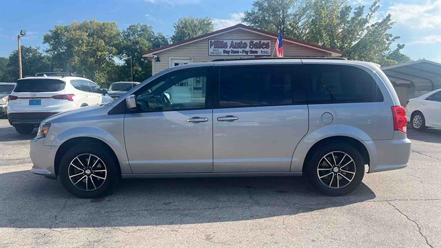 2018 Dodge Grand Caravan GT's photo