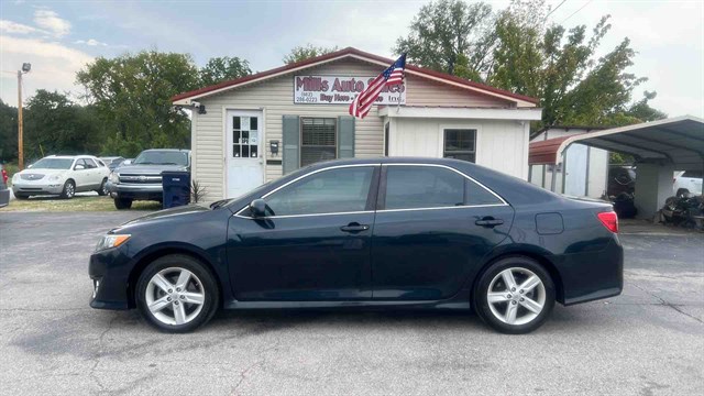 2014 Toyota Camry L's photo