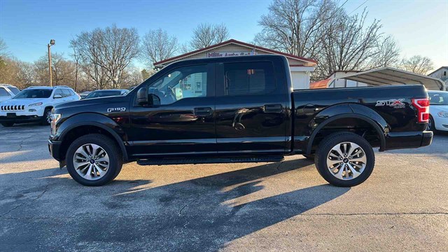 2018 Ford F-150 XL's photo