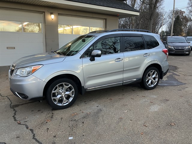 2016 Subaru Forester i Touring
