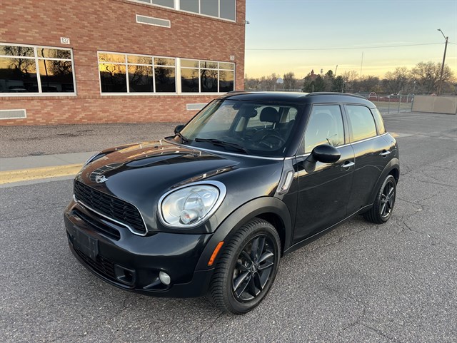 2013 MINI Countryman Countryman S's photo