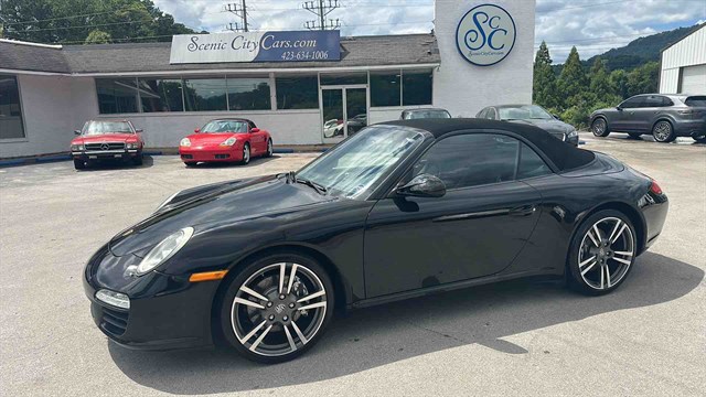2012 Porsche 911 Black Edition's photo