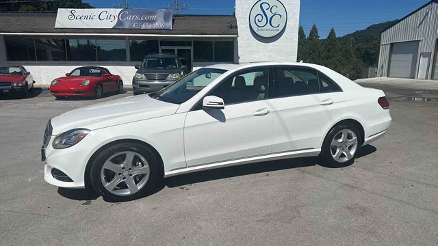 2014 Mercedes-Benz E-Class's photo