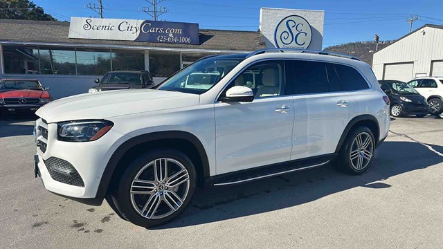 2022 Mercedes-Benz GLS GLS450's photo