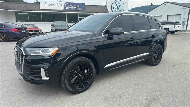 2022 Audi Q7 55 Premium Plus quattro Tiptronic's photo