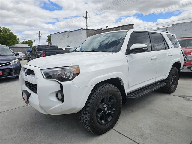 2016 Toyota 4Runner SR5 Premium 4x4 V6's photo