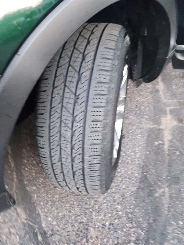 Ford Explorer photo 9