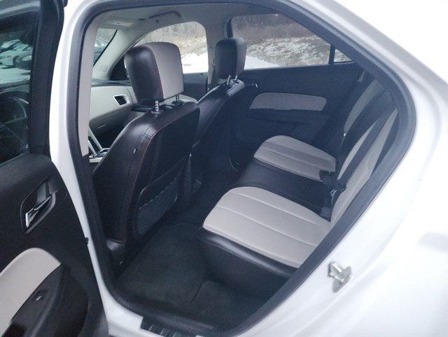 Chevrolet Equinox photo 8